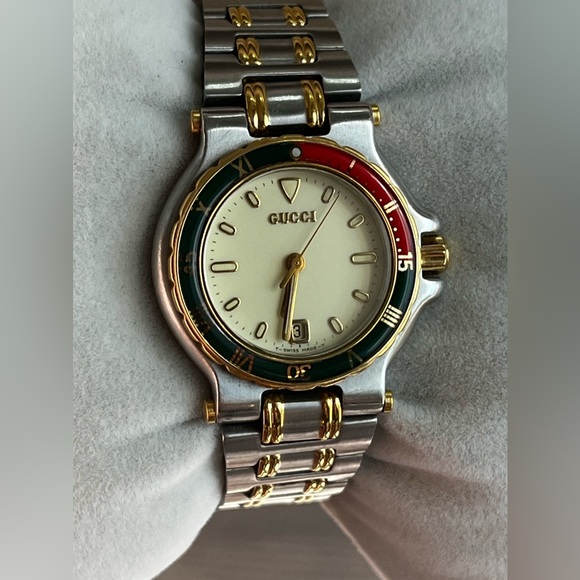 GUCCI 9700L sherry line enamel rotating bezel - Picture 5 of 14